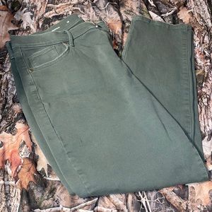 BRAND NEW Sonoma Boyfriend Women’s Jeans